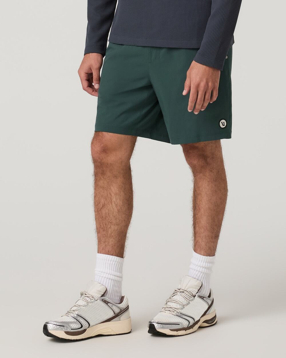 Vuori Kore Short Lined 7” Hemlock Men’s XS Green Athletic Shorts